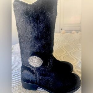 Authentic Chanel cowboy boots, this sexy fury shoes is a must buy